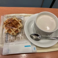 Photo taken at Doutor Coffee Shop by イオン on 12/19/2020