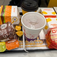 Photo taken at McDonald&amp;#39;s by イオン on 12/6/2023
