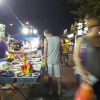Pasar Malam Sri Serdang Rayuik