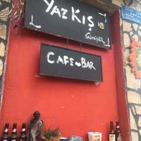Foto tomada en Yaz Kış Cafe  por Selwa el 6/11/2018
