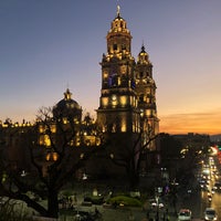 Foto diambil di La Azotea de Los Juaninos oleh Mario C. pada 4/18/2021