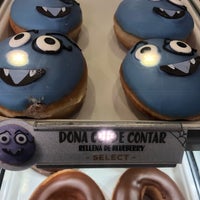 Photo taken at Krispy Kreme by Mario C. on 10/7/2018