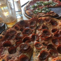 Photo taken at Mohio Pizza Co. by Andrew H. on 6/17/2017