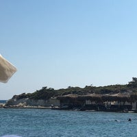 Spiaggia Grande Alaçatıda Plaj Barı