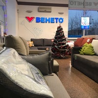Photo taken at Венето by msimplym f. on 12/15/2017