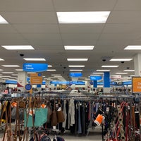 ross dress for less en miami beach Miami Beach Dress Una Tienda Ross Cerca Miami Florida Ross Dress Less  Hi-res Stock Photography