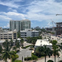 Das Foto wurde bei Renaissance Fort Lauderdale Cruise Port Hotel von Sugar am 7/3/2023 aufgenommen