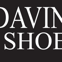 Foto scattata a Davinci Shoes da Davinci Shoes il 4/8/2015