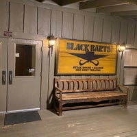 Photo taken at Black Bart&amp;#39;s Steakhouse by Tomoaki M. on 11/12/2022