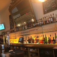 Photo taken at Max London&amp;#39;s Restaurant &amp;amp; Bar by Jennifer B. on 6/17/2017