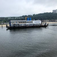 Photo taken at SeaStreak - Connors Highlands Ferry Landing by Roger E. on 7/5/2019
