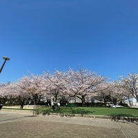Photo taken at Higashi Shinagawa Kaijo Park by Ryusuke K. on 4/1/2023