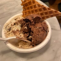 12/20/2019에 Emre S.님이 Jeni&amp;#39;s Splendid Ice Creams에서 찍은 사진