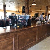 Das Foto wurde bei Pinewood Coffee Bar von Artem R. am 10/5/2018 aufgenommen