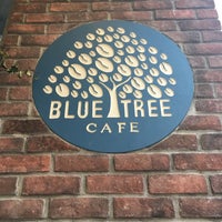 Photo taken at BLUETREE TOKYO by Jen M. on 10/12/2017