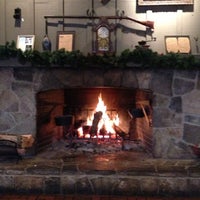 Photo taken at Cracker Barrel Old Country Store by Kim L. on 11/28/2012