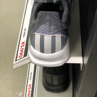 アディダス リーボック ファクトリーアウトレット 北区 神戸市のスポーツ用品店 アディダス リーボック ファクトリーアウトレット 北区 神戸市のスポーツ用品店