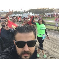 Photo taken at rock &amp;amp; roll mexico city half marathon by Adi V. on 3/20/2017
