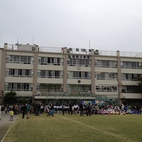 Photo taken at 江東区立毛利小学校 by Kazuhiko S. on 10/14/2012