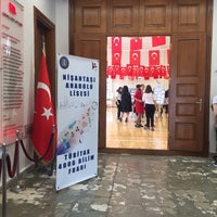 Photo taken at Nişantaşı Anadolu Lisesi by ebilis e. on 5/14/2019