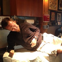 รูปภาพถ่ายที่ Full Circle Tattoo โดย Brittany P. เมื่อ 2/3/2013