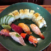 Foto scattata a Kobe Japanese Grill and Sushi da Kobe Japanese Grill and Sushi il 3/23/2015