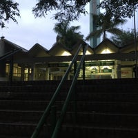 Photo taken at Escola de Educação Física e Esporte (EEFE-USP) by Renata X. on 11/29/2016