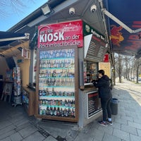Photo taken at Kiosk an der Reichenbachbrücke by Gideon M. on 3/24/2022