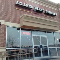 2/22/2013에 Traci H.님이 Atlanta Bread Woodstock에서 찍은 사진