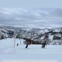 Photo taken at ガーラ湯沢 下山コース ファルコン by たくま on 1/22/2022