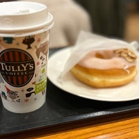 Photo taken at Tully&amp;#39;s Coffee by たおる on 11/20/2022