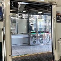 Photo taken at JR Platforms 5-6 by KUGENUMAN on 12/6/2023