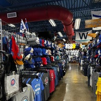 Photo taken at Sports World Chicago by Tamás H. on 4/4/2023