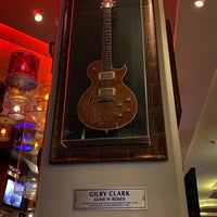 Photo taken at Hard Rock Cafe București by Tamás H. on 9/26/2022