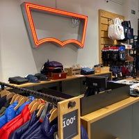 Levis Outlet - 97 visitantes