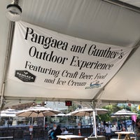 10/18/2020 tarihinde Huntington S.ziyaretçi tarafından Pangaea Bier Cafe'de çekilen fotoğraf