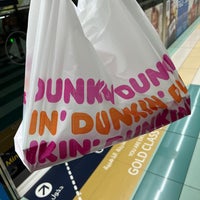 Photo taken at Dunkin&amp;#39; by Manu A. on 12/25/2021