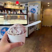 8/27/2023 tarihinde Brynn S.ziyaretçi tarafından Moo Moo&amp;#39;s Creamery'de çekilen fotoğraf