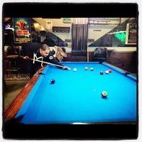11/24/2012 tarihinde Roger M.ziyaretçi tarafından Gotham City Billiard Club'de çekilen fotoğraf