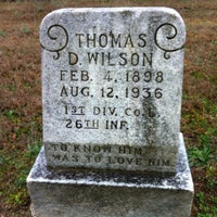 1/18/2013にRhonda T.がGraceland Cemetery Westで撮った写真