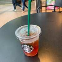 Photo taken at Starbucks by もうや on 9/13/2019