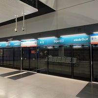 Photo taken at Expo MRT Interchange (CG1/DT35) by もうや on 9/8/2022