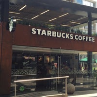 Photo taken at Starbucks by Luis O. on 5/17/2015