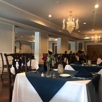 Photo taken at Boone Tavern Hotel by Shannon B. on 11/28/2018