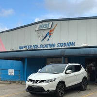 Foto diambil di Hunter Ice Skating Stadium oleh Michael pada 8/20/2017