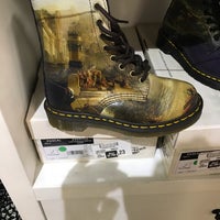 Photo taken at Dr. Martens México by Billgy M. on 11/18/2018