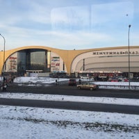 Das Foto wurde bei ТЦ «Жемчужная Плаза» von Serezha S. am 1/26/2016 aufgenommen