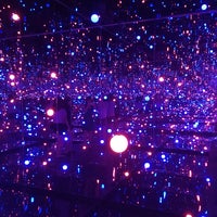 Photo taken at YAYOI KUSAMA: Life is the Heart of a Rainbow by Susan X. on 8/19/2017