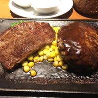 Photo taken at Steak &amp;amp; Cafe KENNEDY ケネディ 宇宙センター by れもん on 1/28/2017