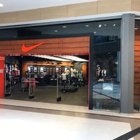 Nike Store - Magasin de sport à Athens